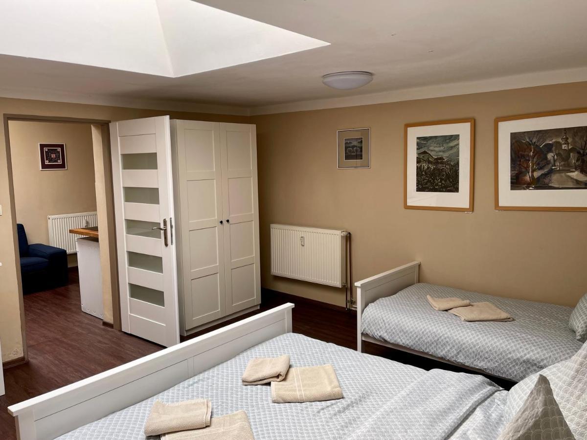 Apartman Galerie 데친 외부 사진