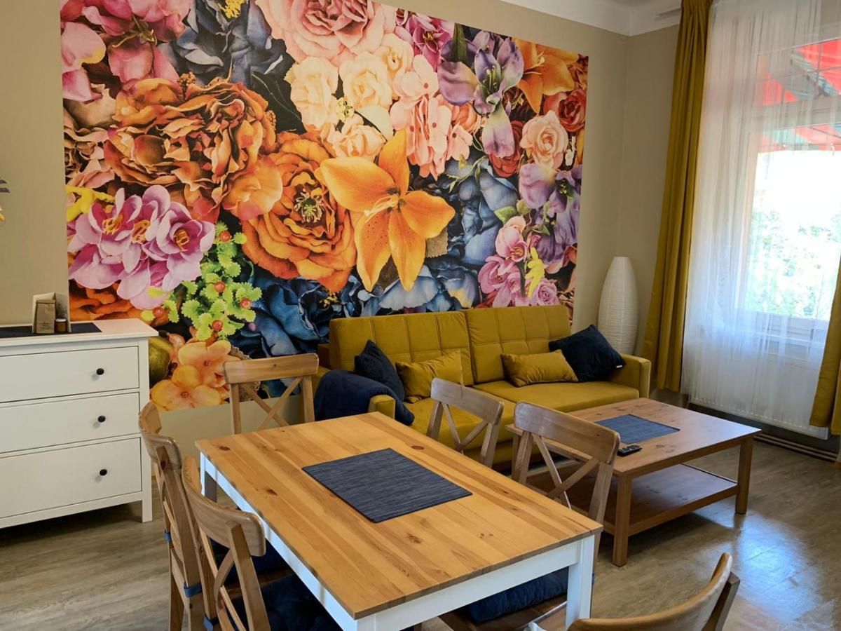 Apartman Galerie 데친 외부 사진